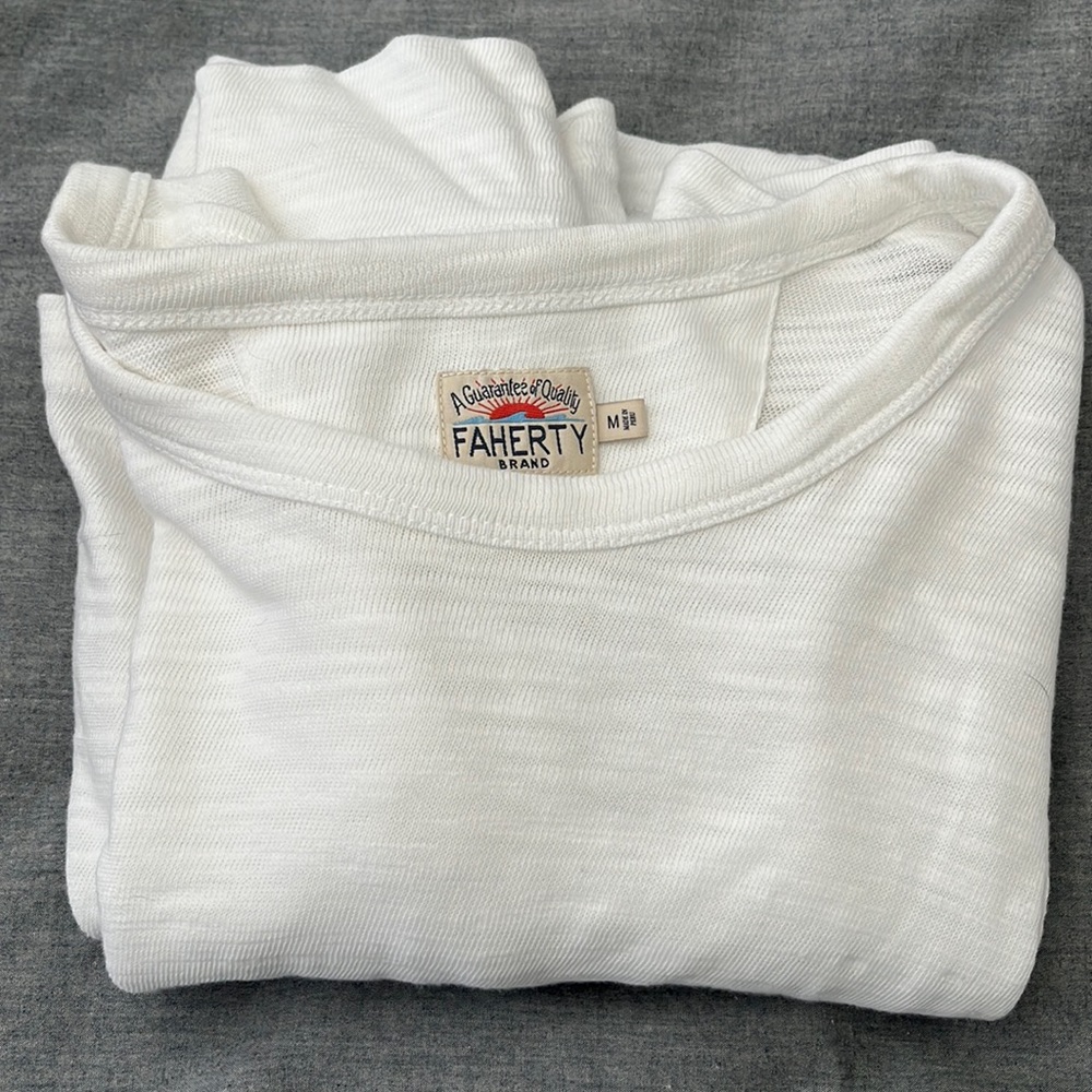 Never Worn LONG sleeve